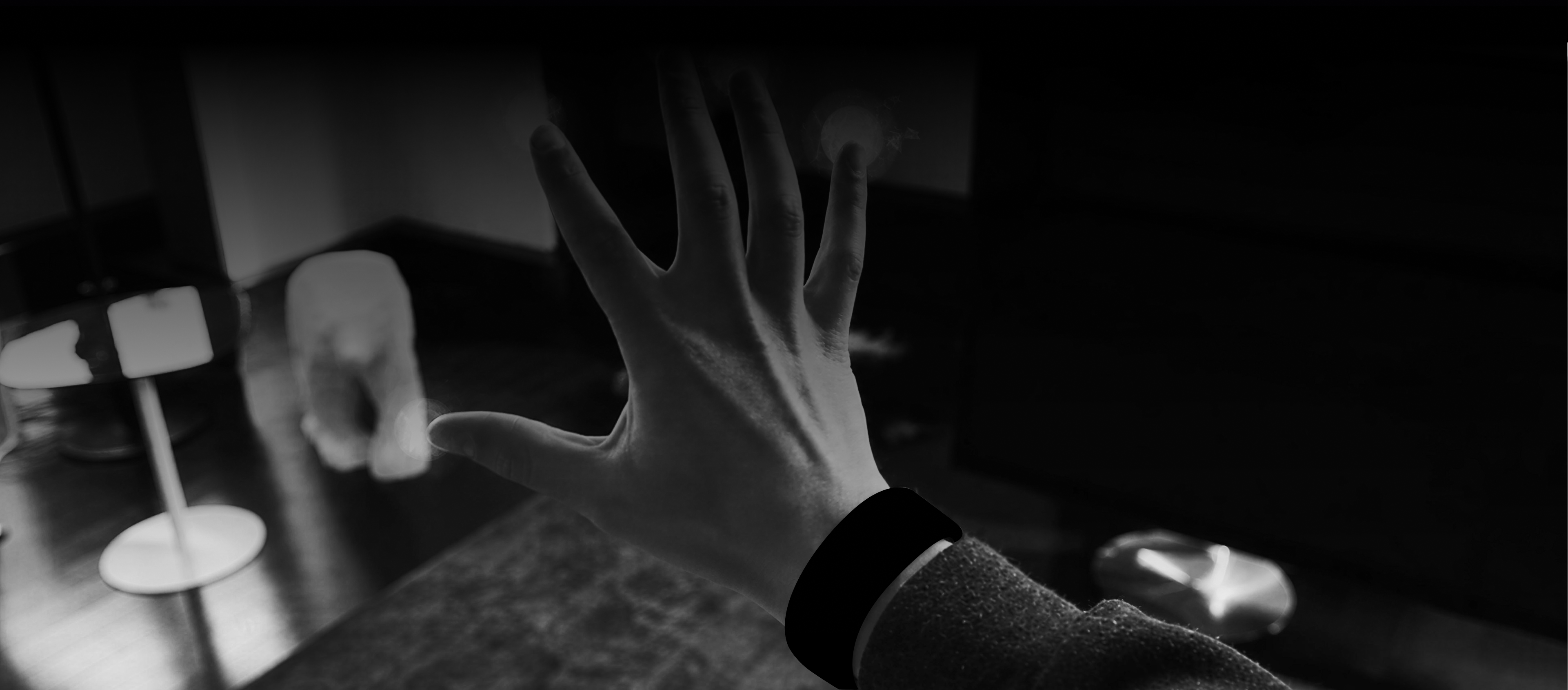 OMNIBAND sensing movement in an extended reality environment