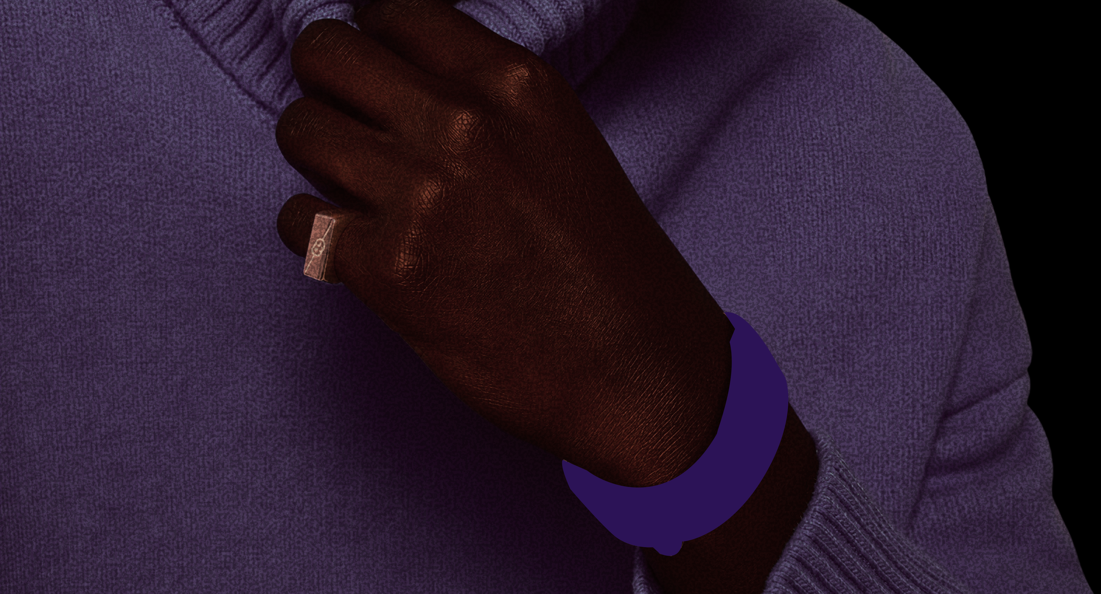 OMNIBAND worn naturally on the wrist